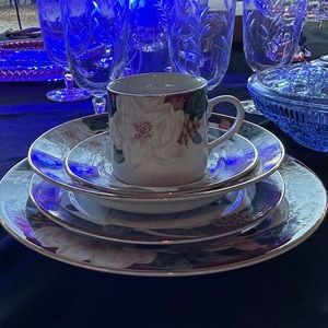Tieshan fine china